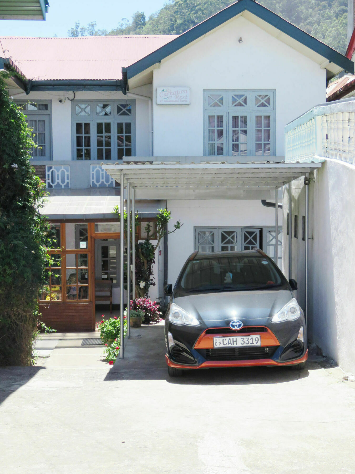 Carnation Rest Hotel Nuwara Eliya Exterior photo